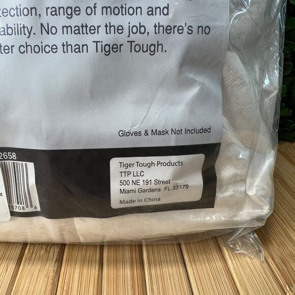 New Large Heavy Duty All Purpose Disposable Coverall Protective Work Wear - Picture 3 of 10